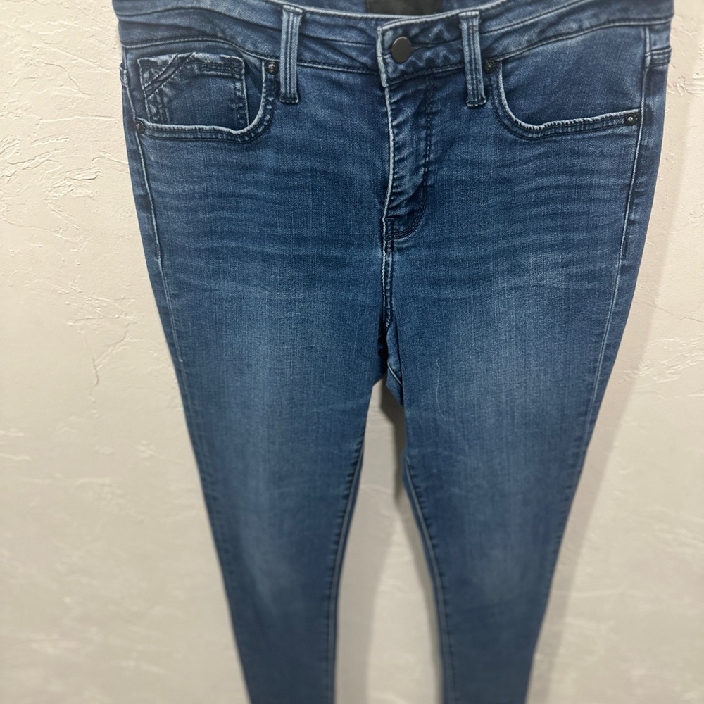 Buckle Women's Skinny Jeans - Dark Blue